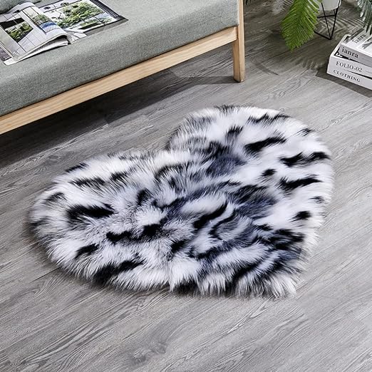 Shaggy carpet Heart - Anti slip with Quality specifications 70 x 80cm►2.29 x 2.62ft