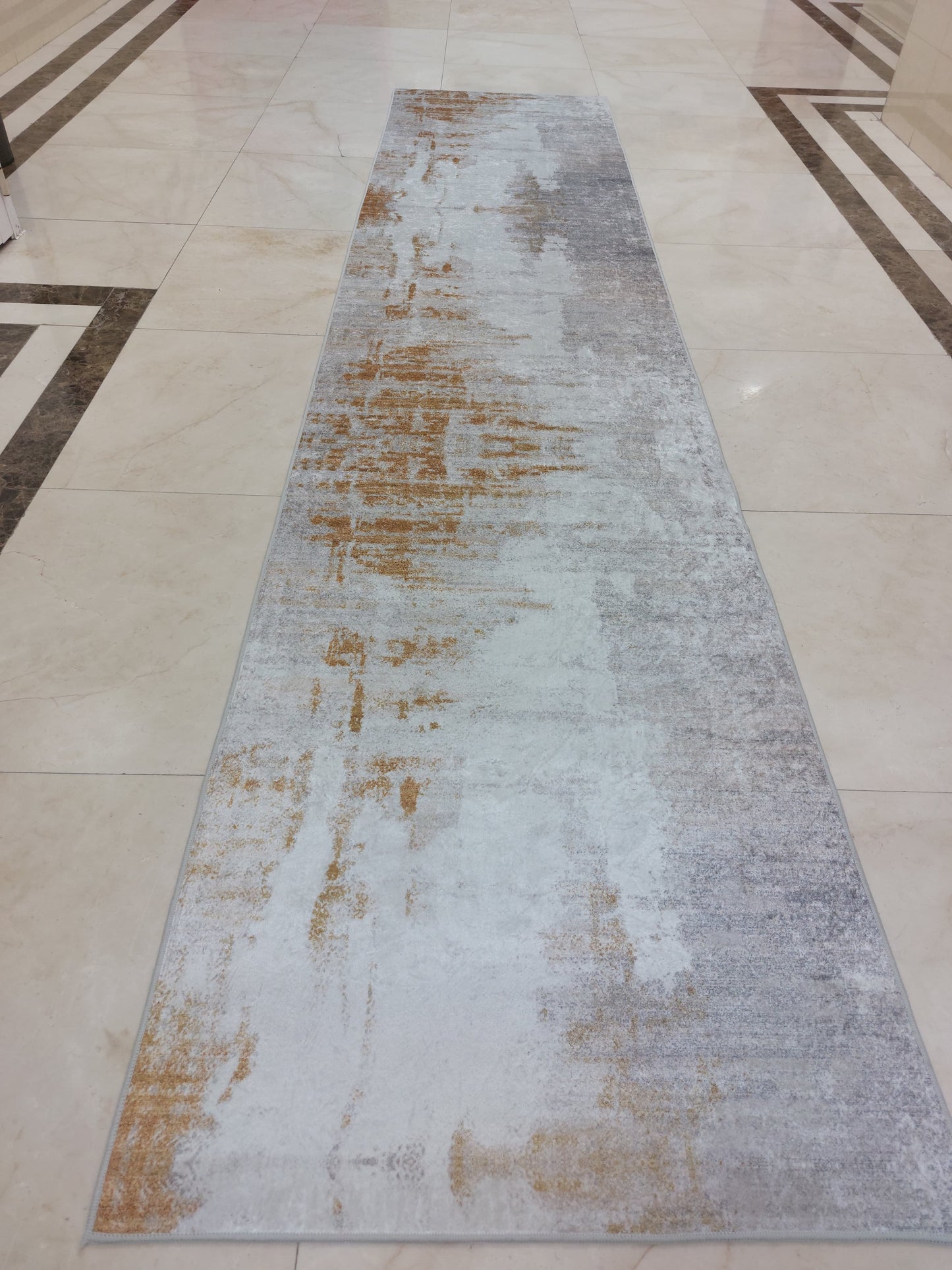 Brand New Crystal carpet - Runner - Anti slip with Quality specifications 80 x 366cm►2.62 x 12.00ft