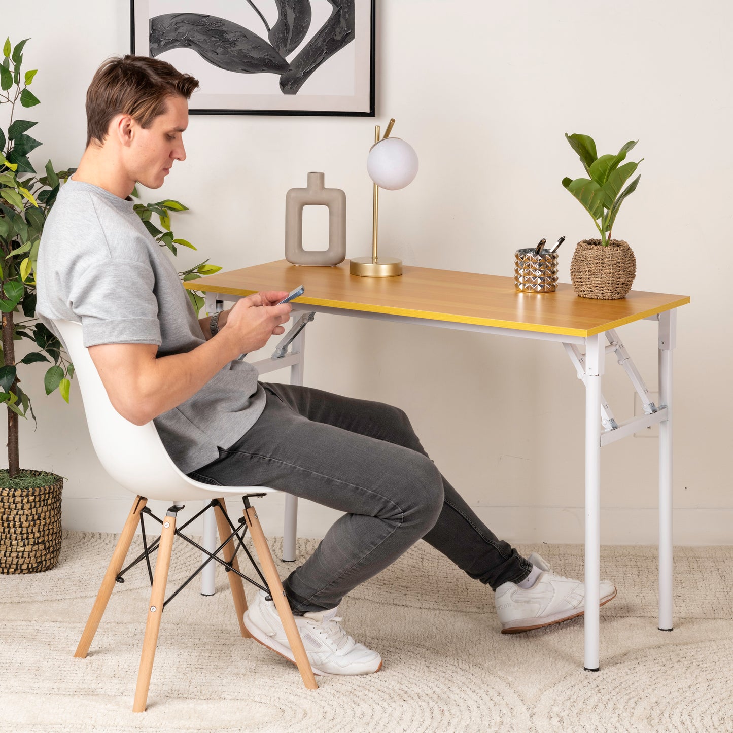 Brand New Foldable Office Desk – Modern, Sturdy & Space-Saving Computer Desk