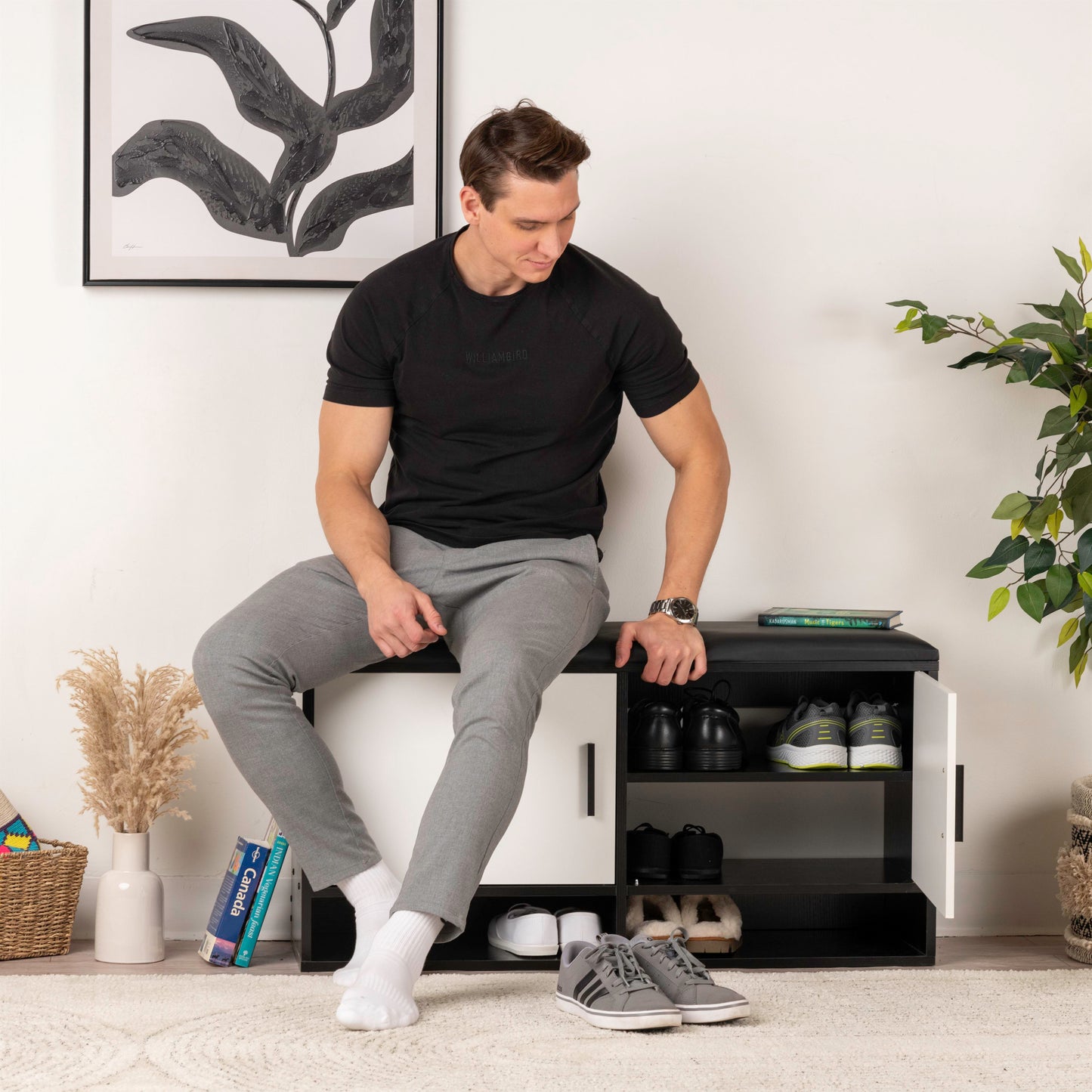 Stylish & Practical: Brand New Shoe Cabinet with Bench - Shoe Organizer 100x35x51cm