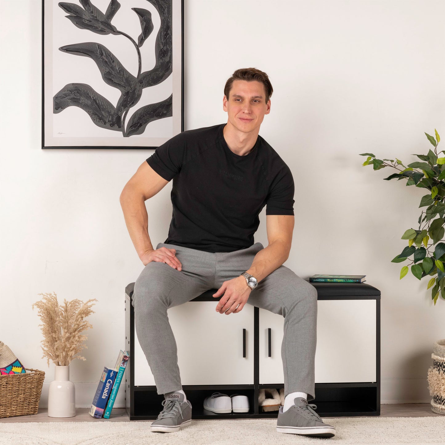 Stylish & Practical: Brand New Shoe Cabinet with Bench - Shoe Organizer 100x35x51cm