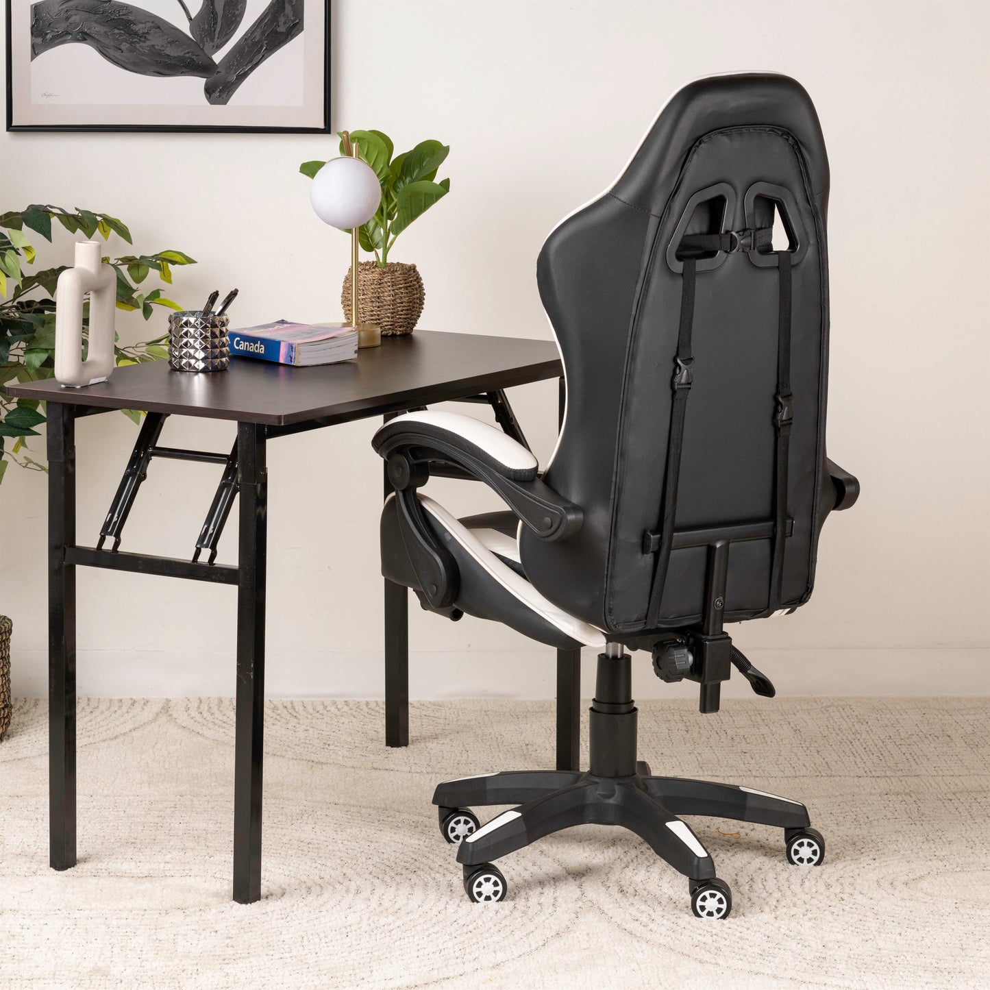 comfygoods.com - Gaming Chair - Brand New Comfy Ergonomic Gaming Leather Chair with headrest and footrest